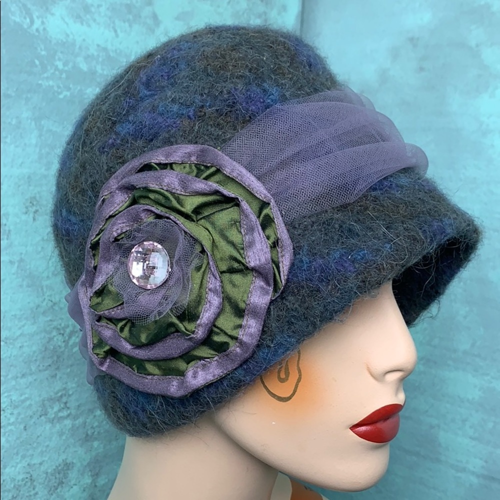 Felted cloche hat custom